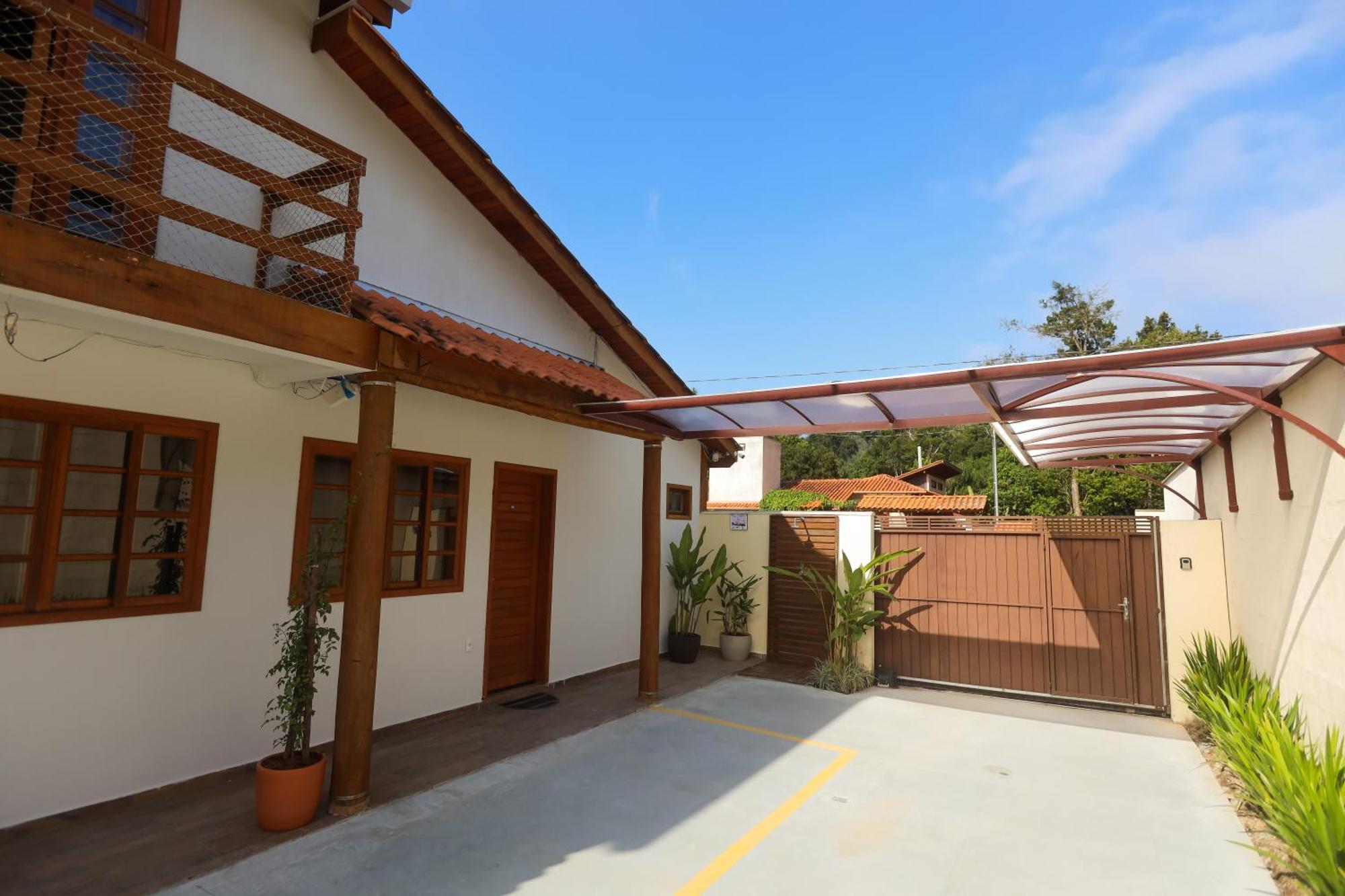 Estaleiro Com Charme - Ar, Churras E Pet Friendly Balneario Camboriu Ngoại thất bức ảnh
